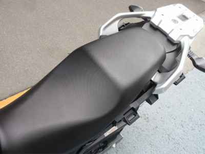 Suzuki GSR250