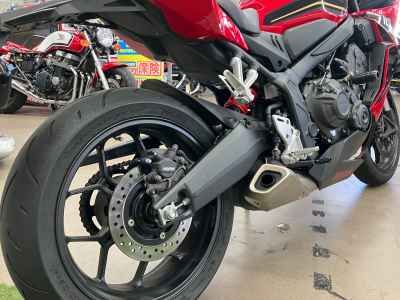 Honda CBR650R 2024