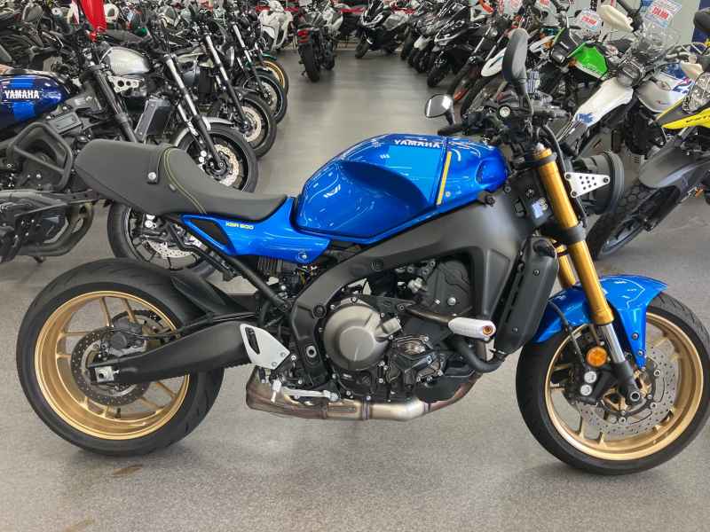 Yamaha XSR900 2023