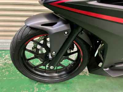Honda CBR400R 2022