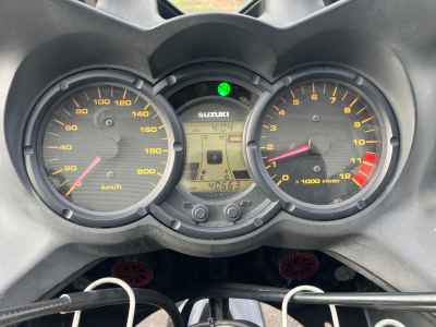 Suzuki DL650 V-Strom 2011