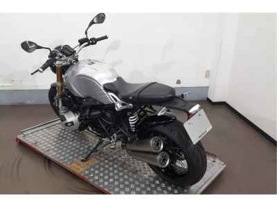BMW R nineT 2016