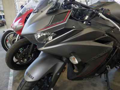Yamaha YZF-R25 2016