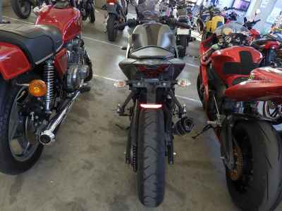 Yamaha YZF-R25 2016