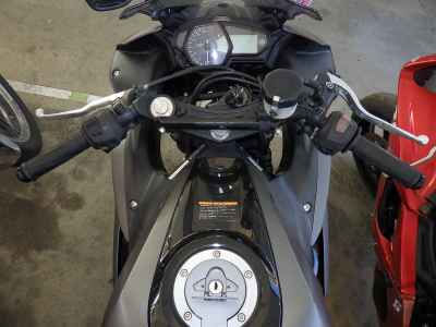 Yamaha YZF-R25 2016