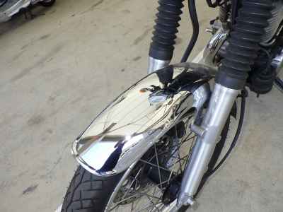 Yamaha SR400 2021