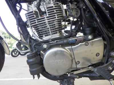 Yamaha SR400 2021