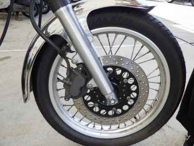 Yamaha SR400 2021