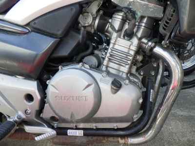 Suzuki GSR250