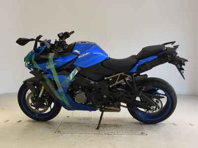 Suzuki GSX-S1000 2025