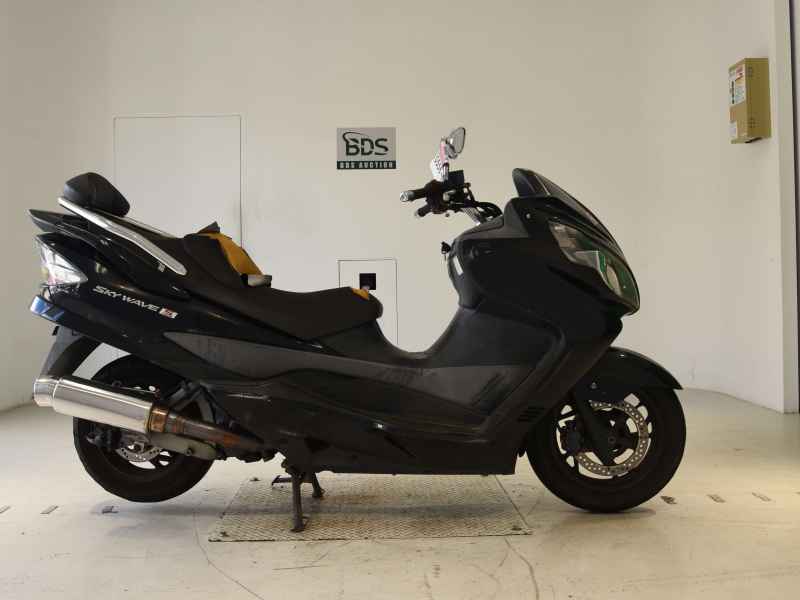 Suzuki Skywave 250S