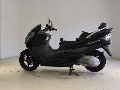 Suzuki Skywave 250S