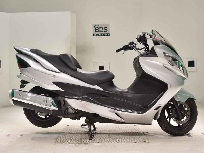 Suzuki Skywave 250S