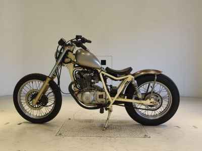 Suzuki GrassTracker