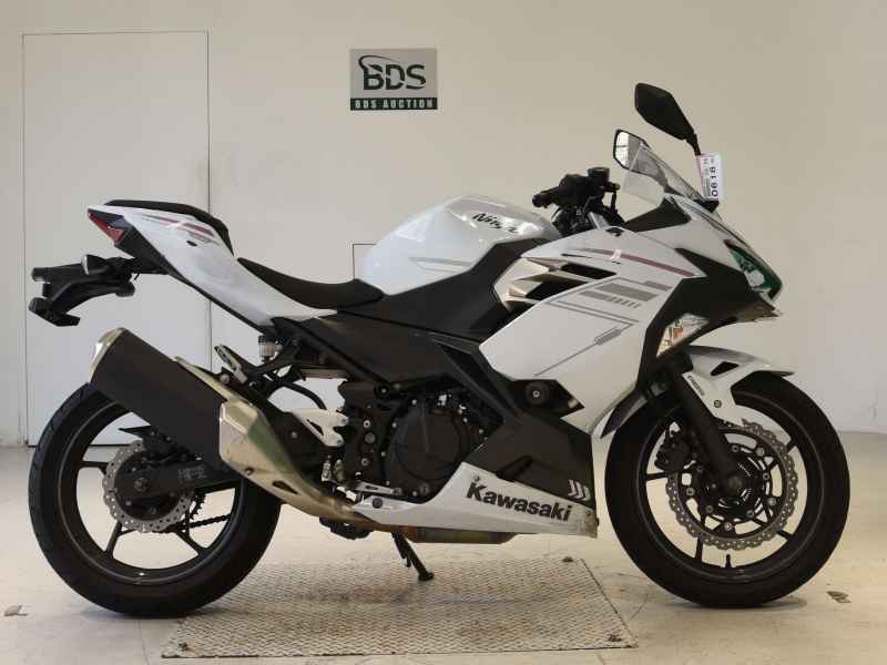 Kawasaki Ninja 400 2023