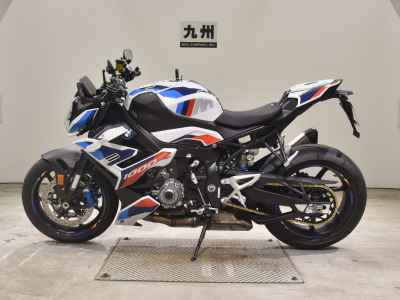 BMW M1000R 2024