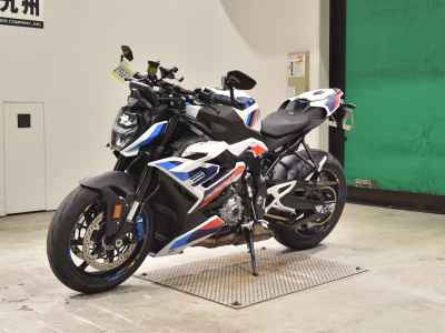 BMW M1000R 2024