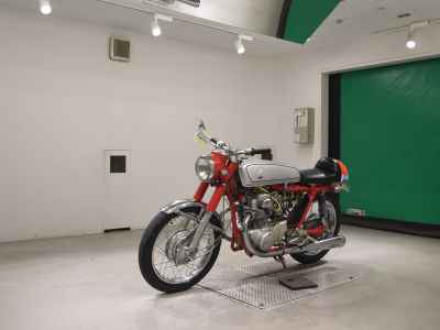 Honda CD250