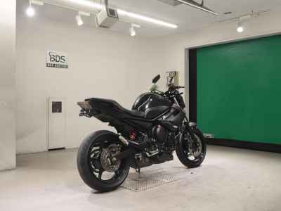 Yamaha XJ6NA 2016