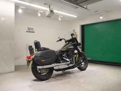 Harley-Davidson FLHC1750 2018