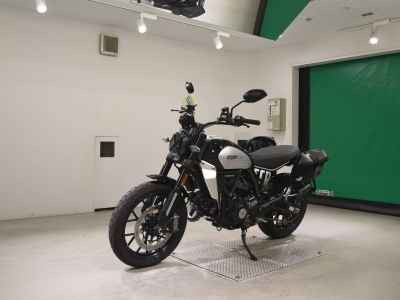 Ducati Scrambler Icon 2024