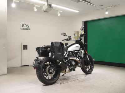 Ducati Scrambler Icon 2024