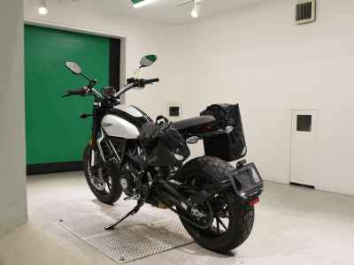 Ducati Scrambler Icon 2024