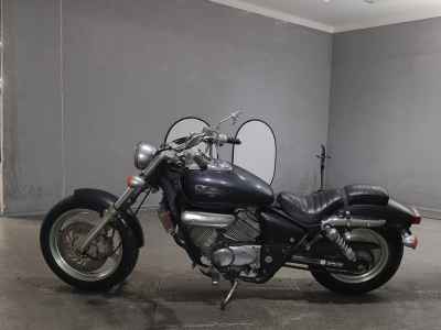 Honda Magna 250
