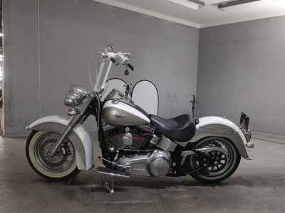 Harley-Davidson FLSTN1580 2009