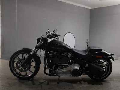 Harley-Davidson Breakout FXBRS1870 2022