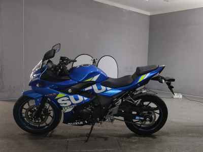 Suzuki GSX250R
