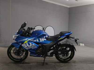Suzuki Gixxer 250SF