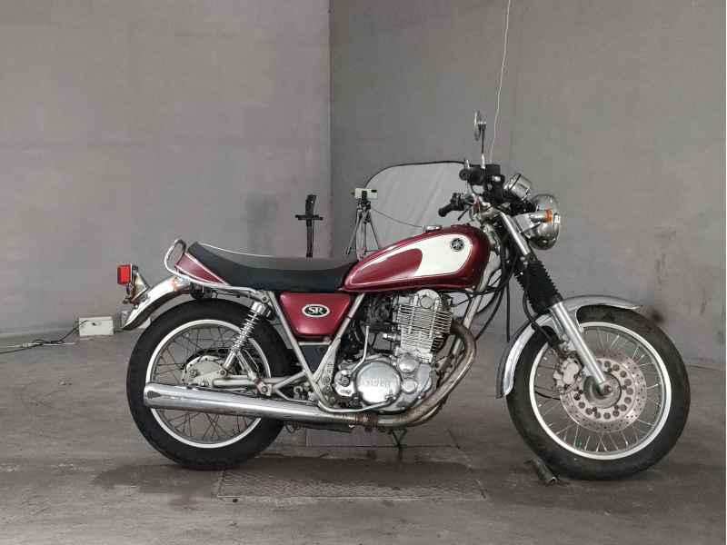 Yamaha SR400 2005