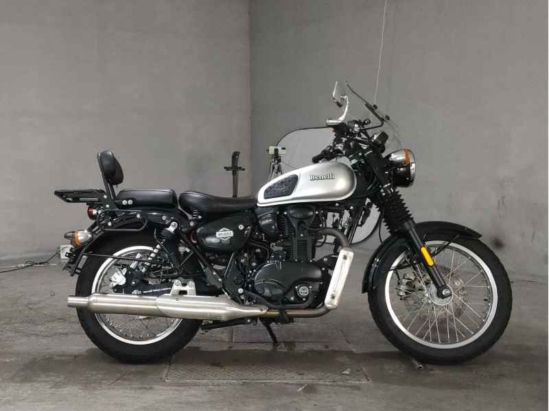 Benelli Imperiale 400 2022