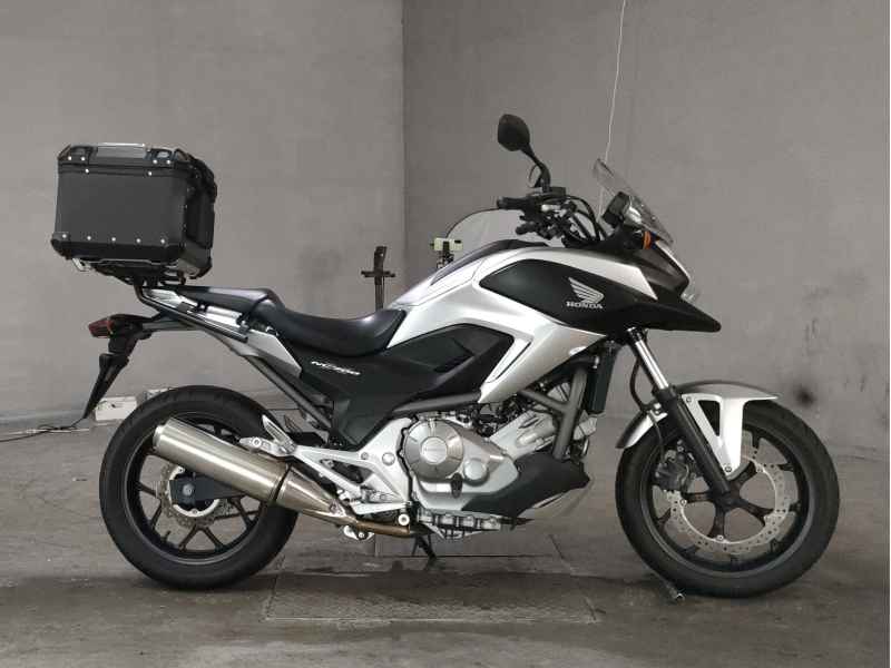Honda NC700X 2012