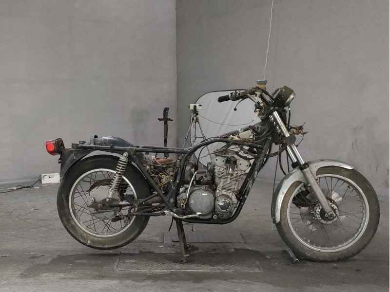 Suzuki GS550