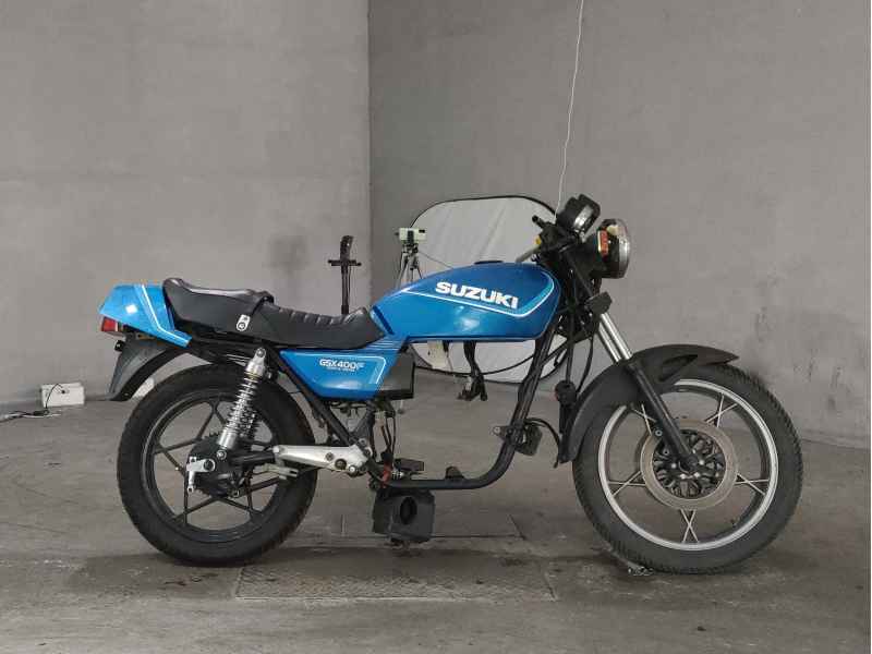 Suzuki GSX400F