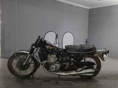 Suzuki GT750