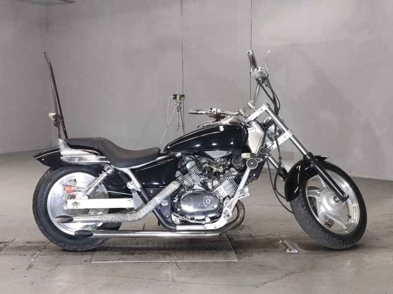 Honda Magna 250