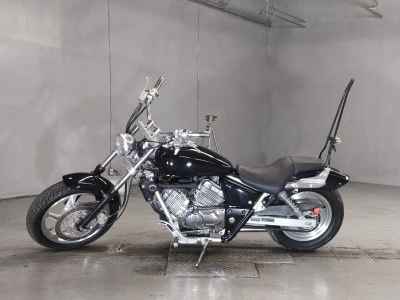 Honda Magna 250