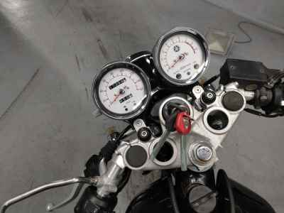 Yamaha SR400 2005