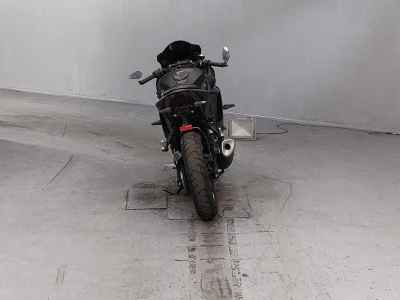 Yamaha YZF-R25 2019