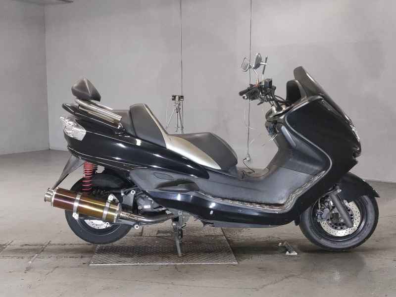 Yamaha Majesty 250C