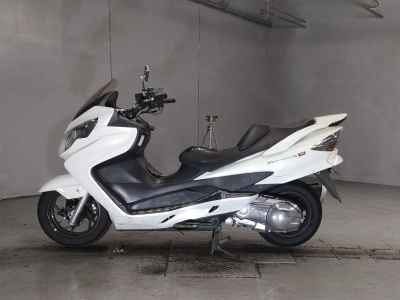 Suzuki Skywave 250M