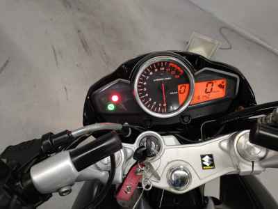 Suzuki GSR250