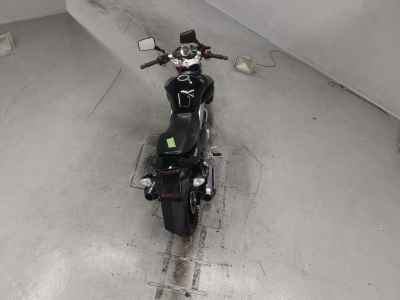 Suzuki GSR250