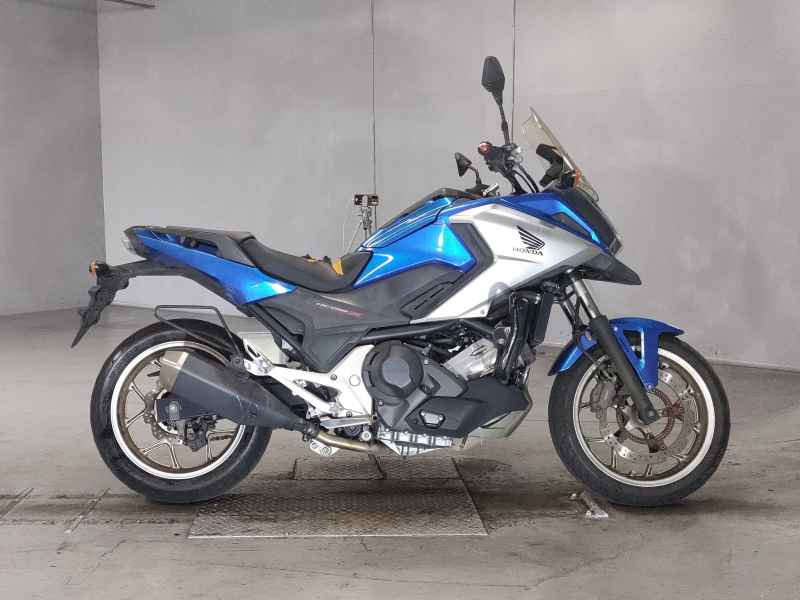 Honda NC750X 2016