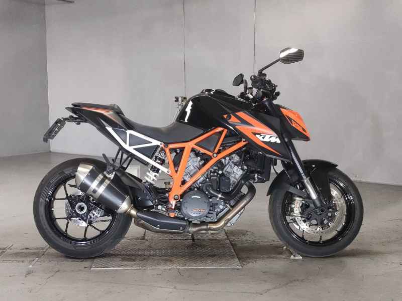 KTM 1290 Super Duke R 2015