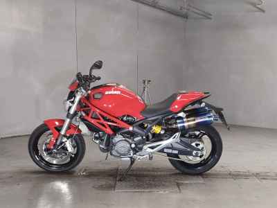 Ducati Monster 696 2010