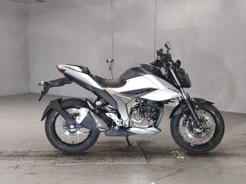 Suzuki Gixxer 250SF